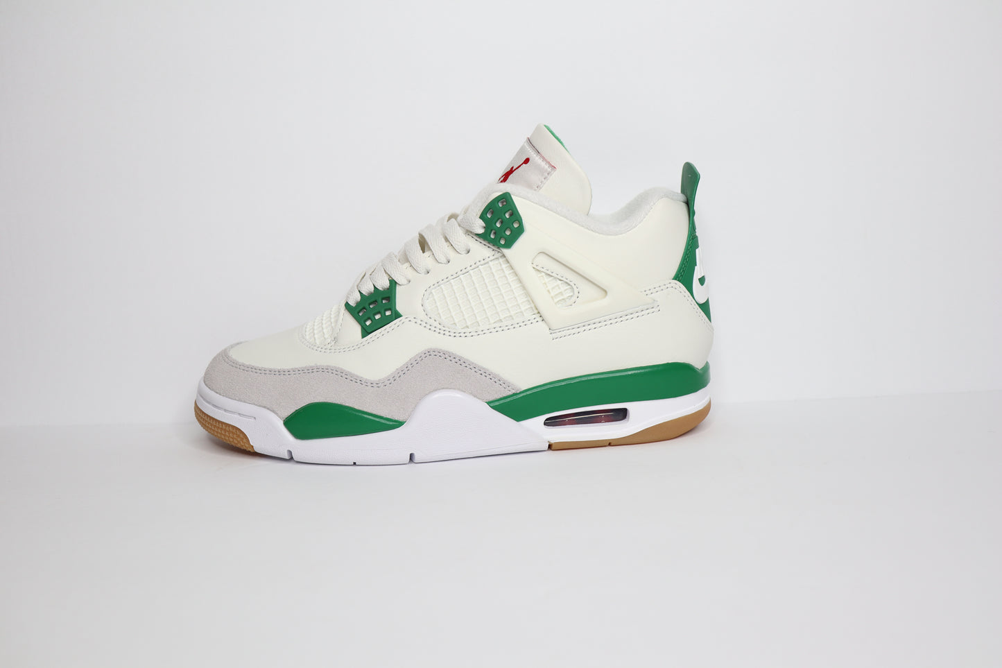 Jordan 4 Retro SB Pine Green Sz 8