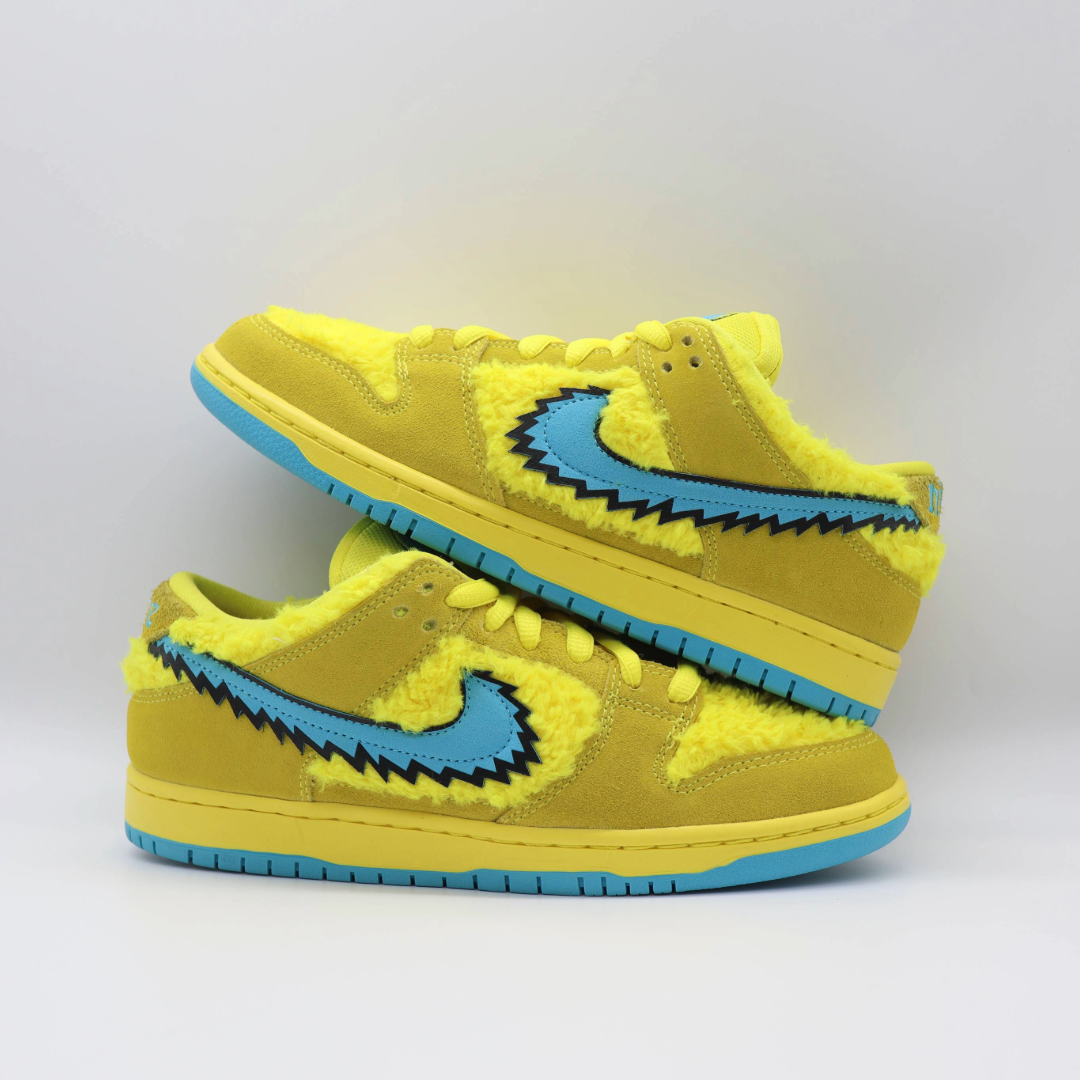 Nike SB Dunk Low Grateful Dead Bears Yellow Sz 8.5 (No box, Tried on)