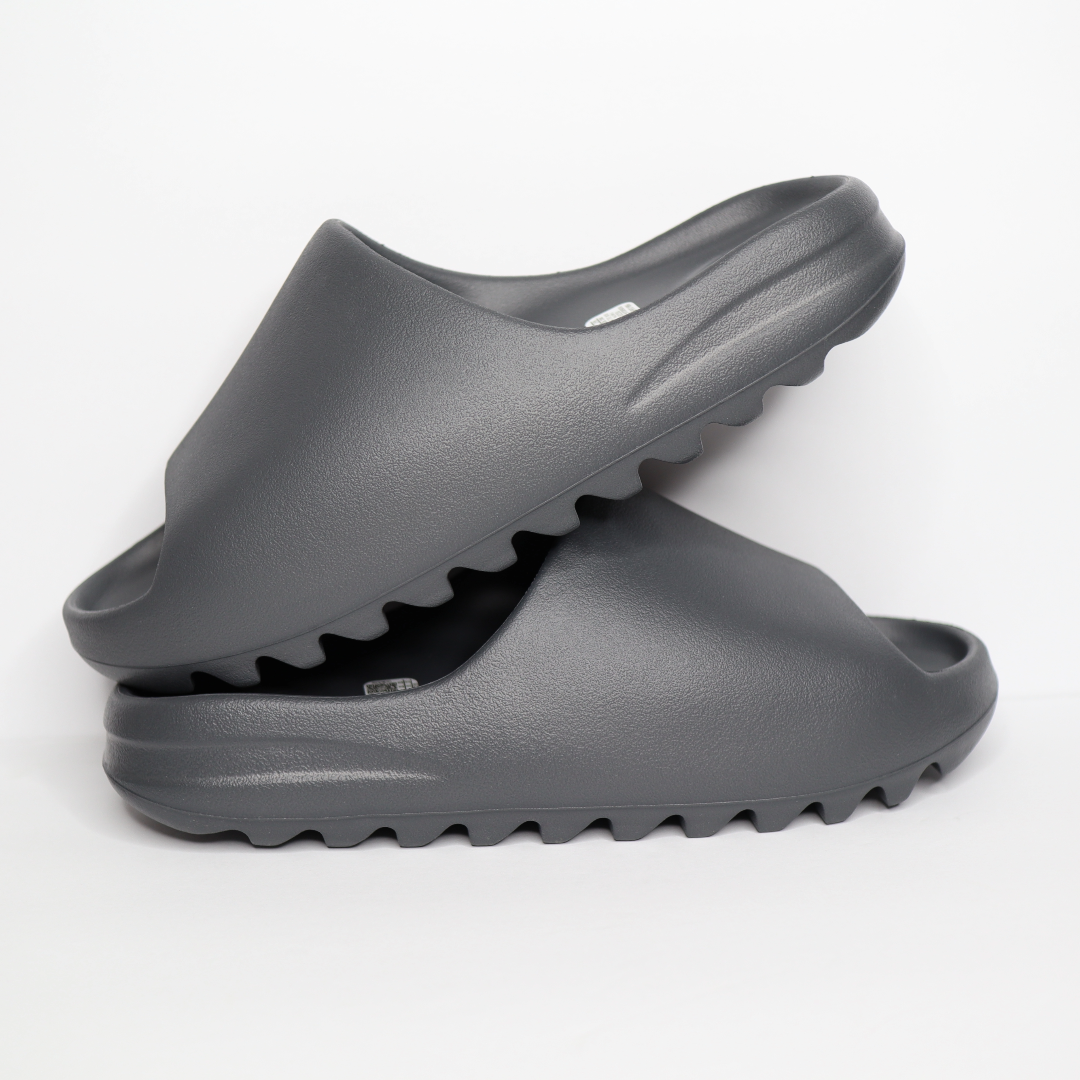Yeezy Slide Slate Grey Sz 9