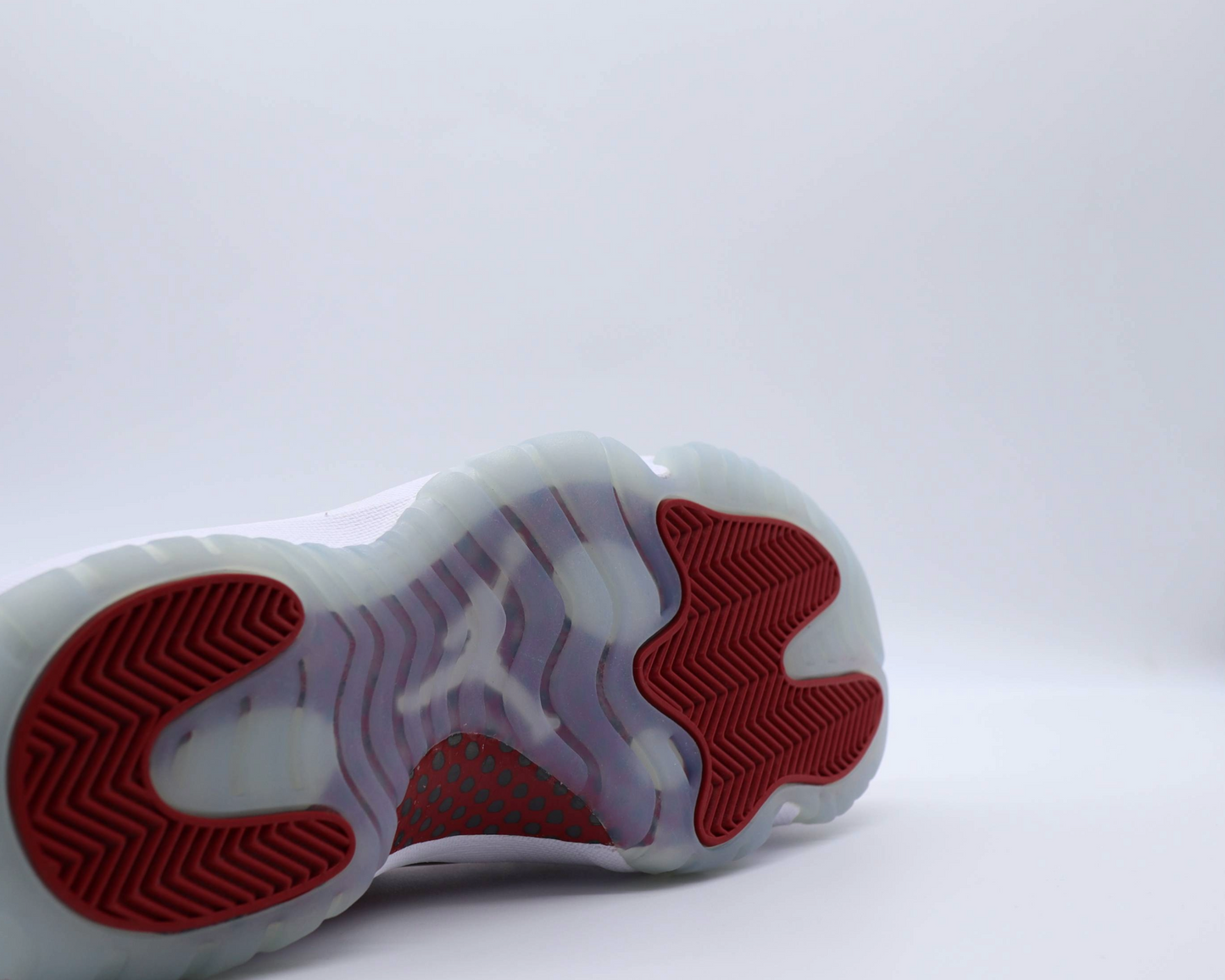 Jordan 11 High Cherry Sz 12