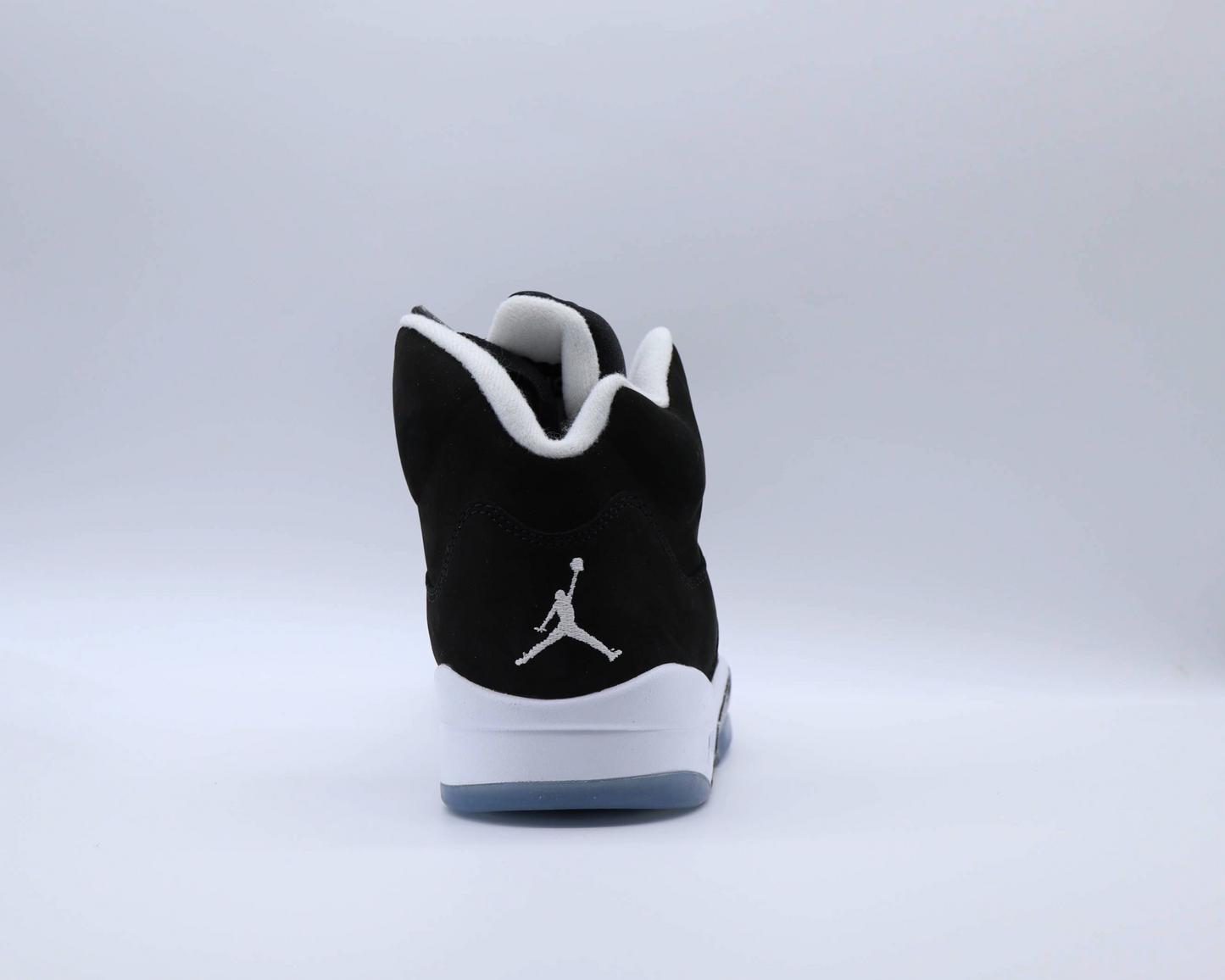 Jordan 5 Moonlight Sz 8.5