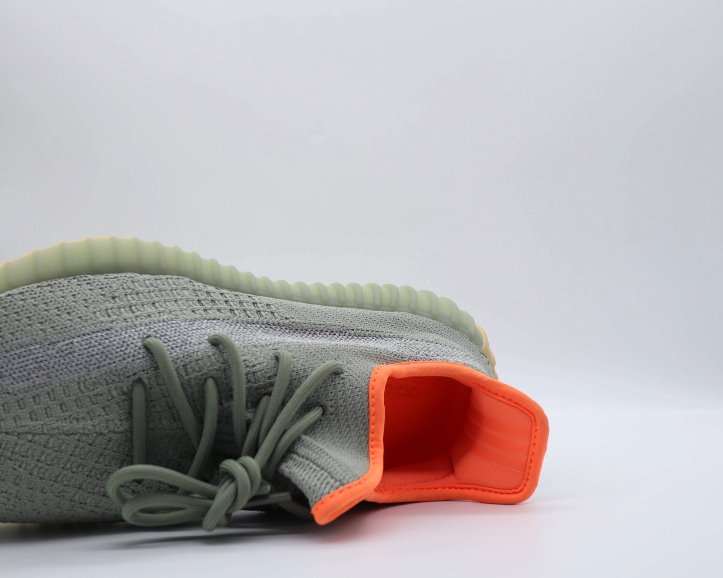 Yeezy 350 Desert Sage Sz 9.5