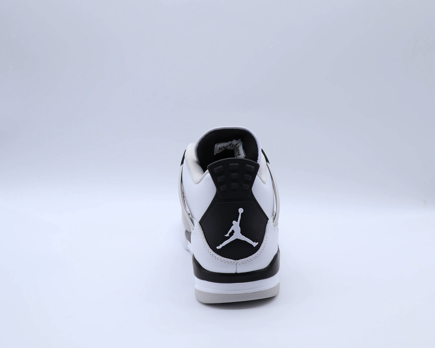 Jordan 4 Retro Military Black Sz 8.5