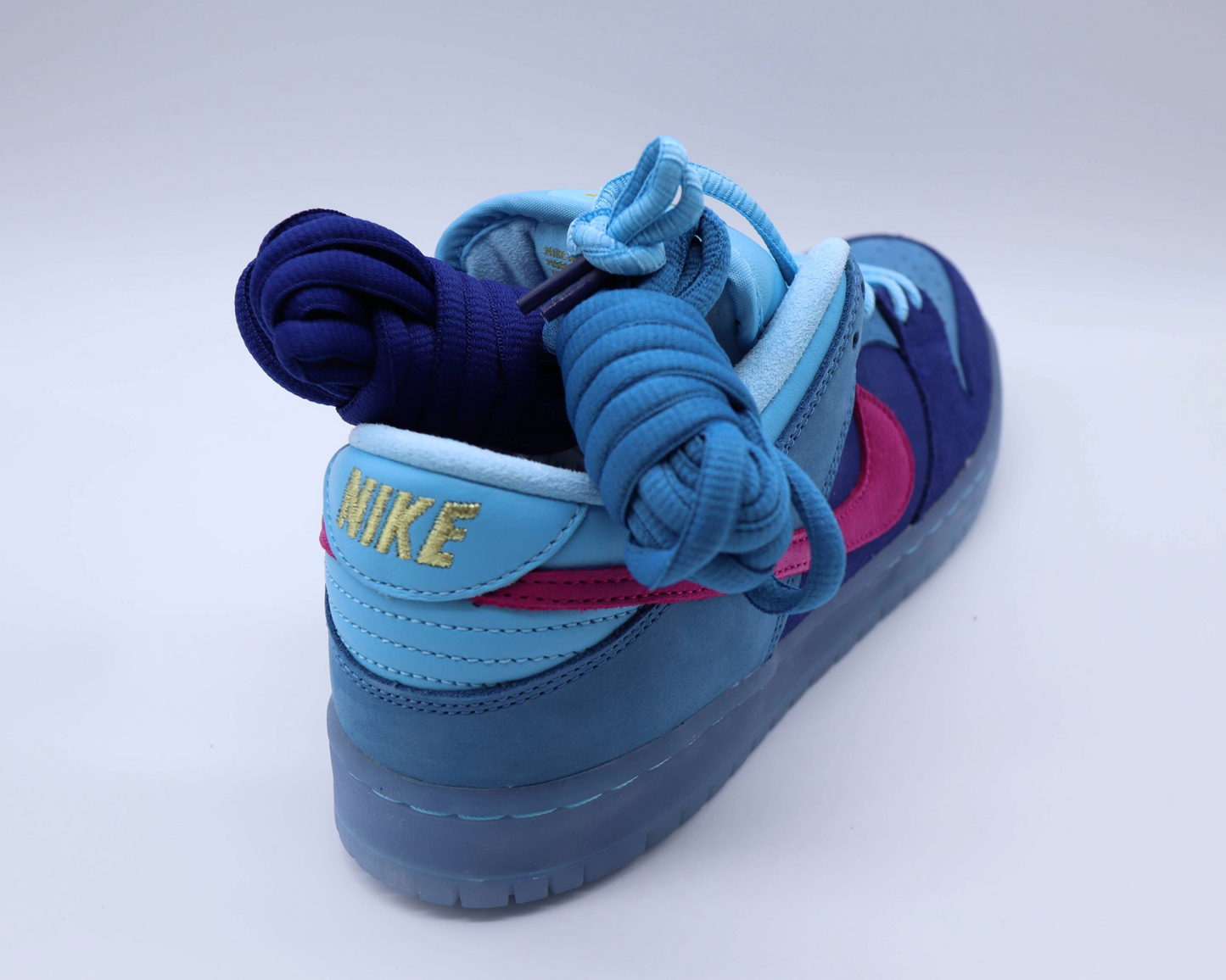 Nike SB Dunk Low Run The Jewels Sz 8.5