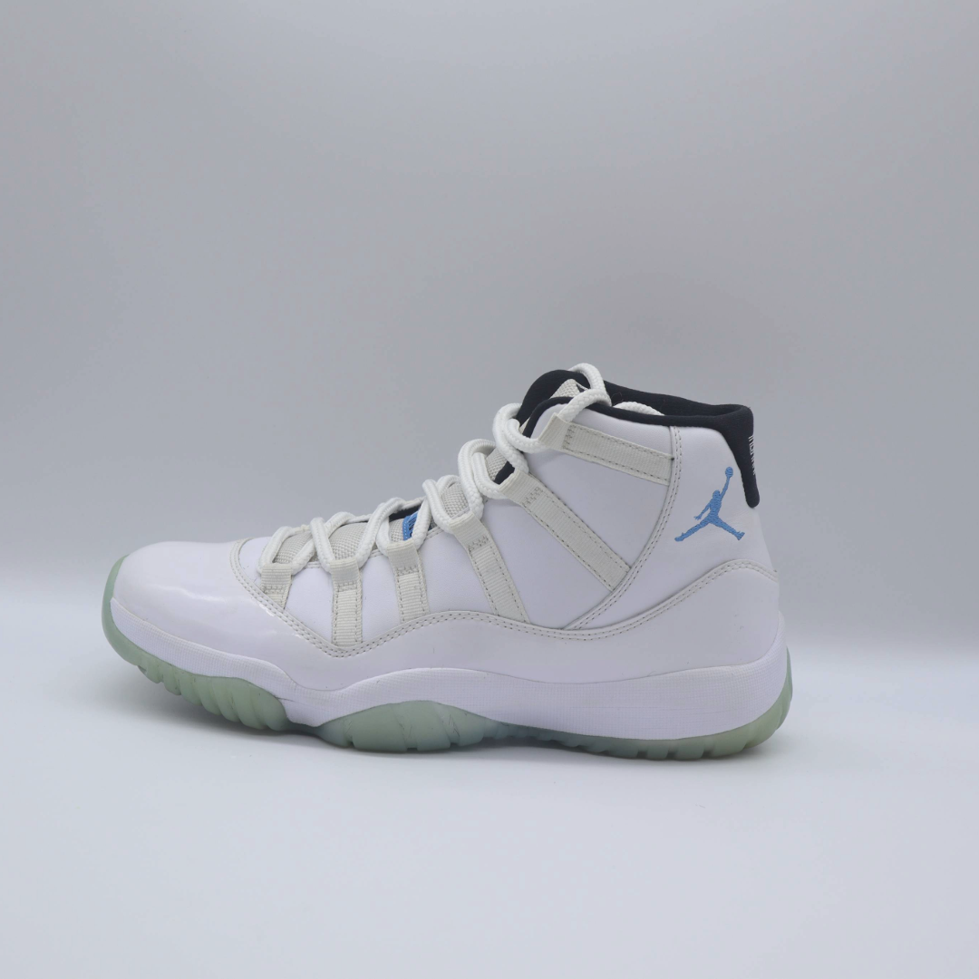 Jordan 11 high legend blue Sz 8