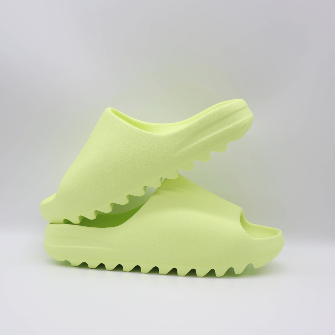 Yeezy Slide Grow Green Sz 10