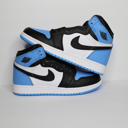 Jordan 1 Retro High OG UNC Toe Sz 9