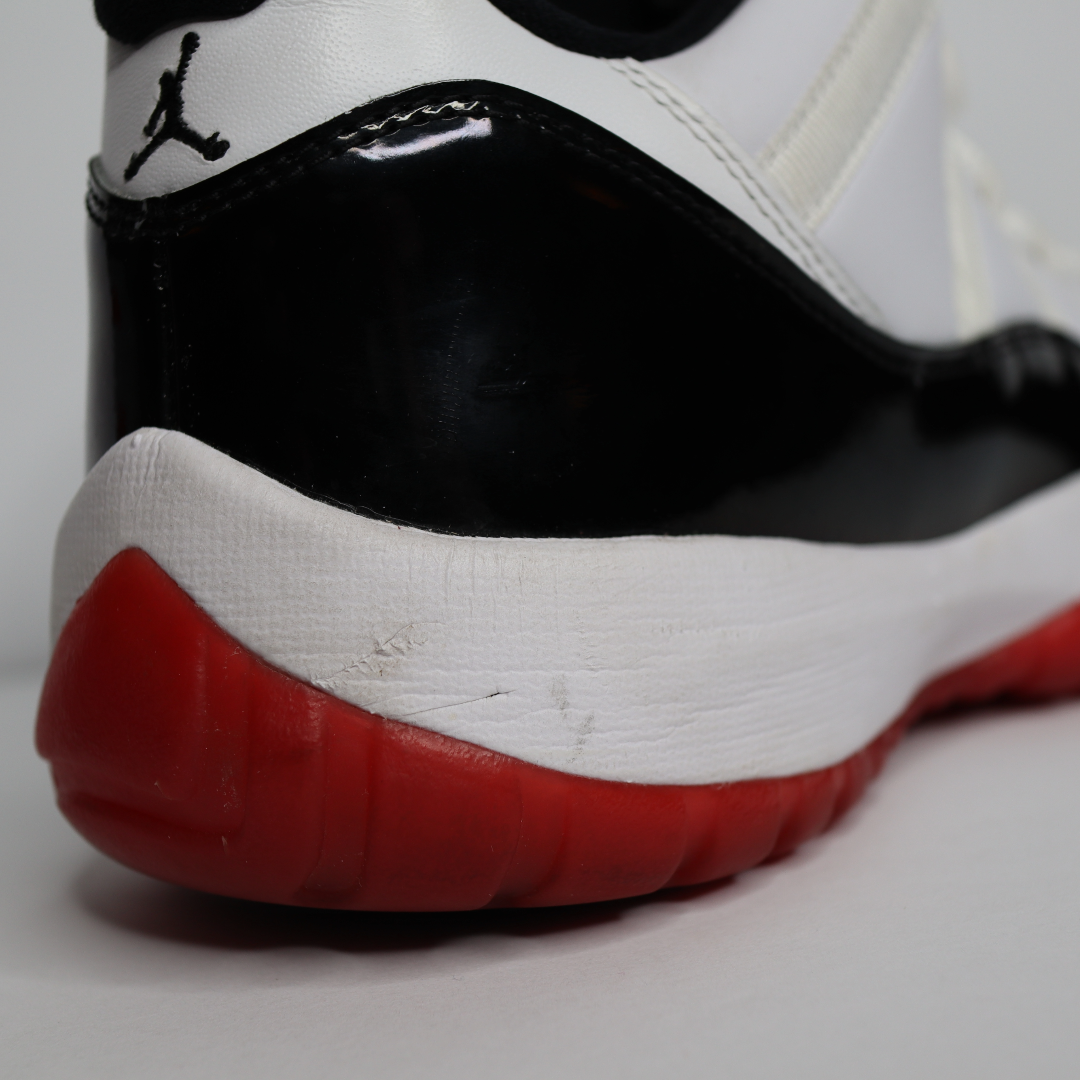 Jordan 11 low Concord Bred Sz 11 (Preowned)