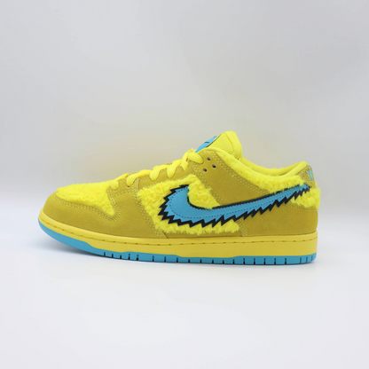 Nike SB Dunk Low Grateful Dead Bears Yellow Sz 8.5