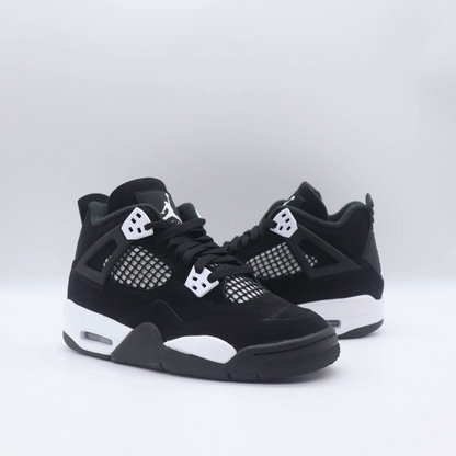 Jordan 4 White Thunder Sz 4.5y(6w)  (GS)