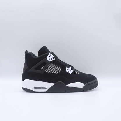 Jordan 4 White Thunder Sz 4y (6w)  (GS)