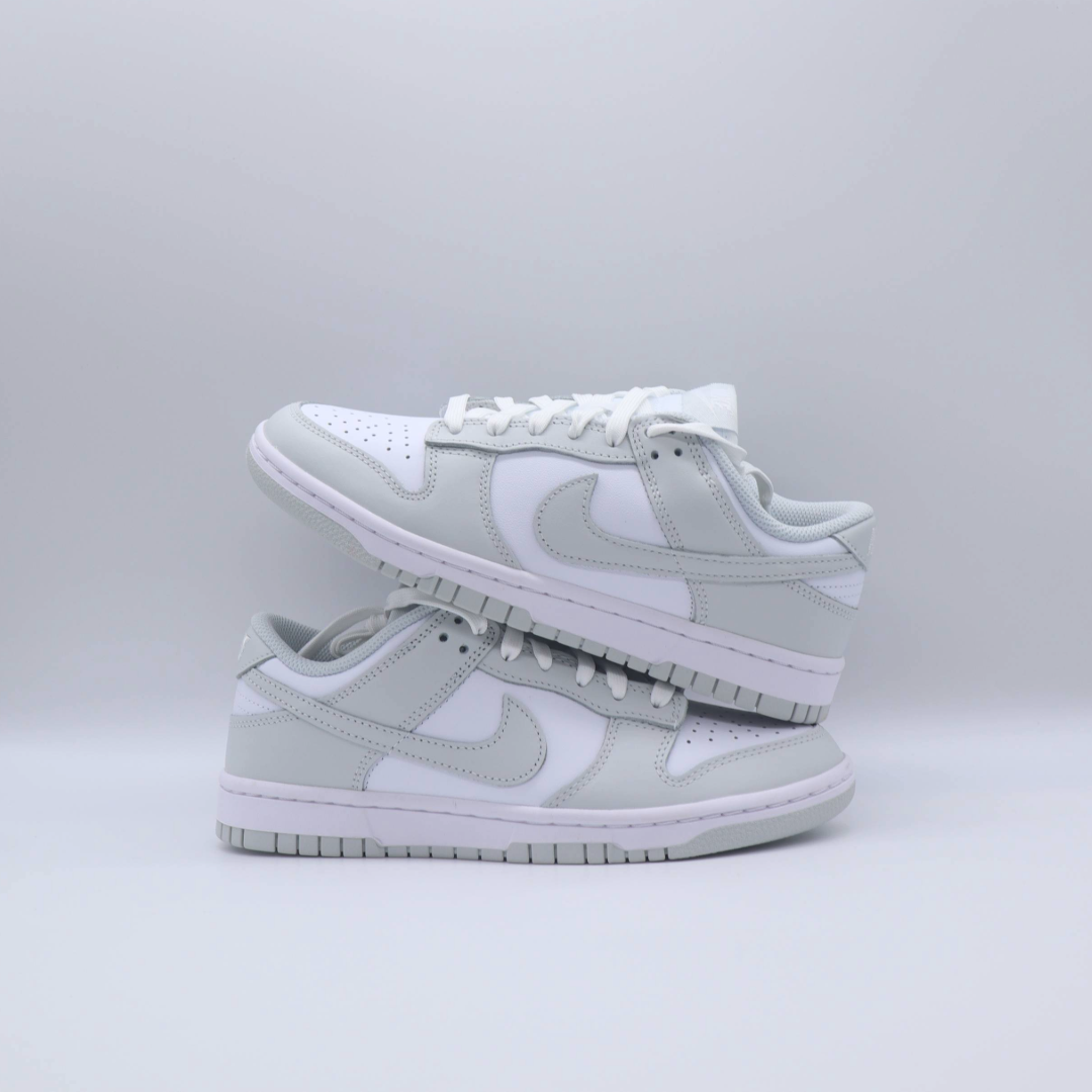 Nike Dunk Low Photon Dust Sz 5 (W) (GS)