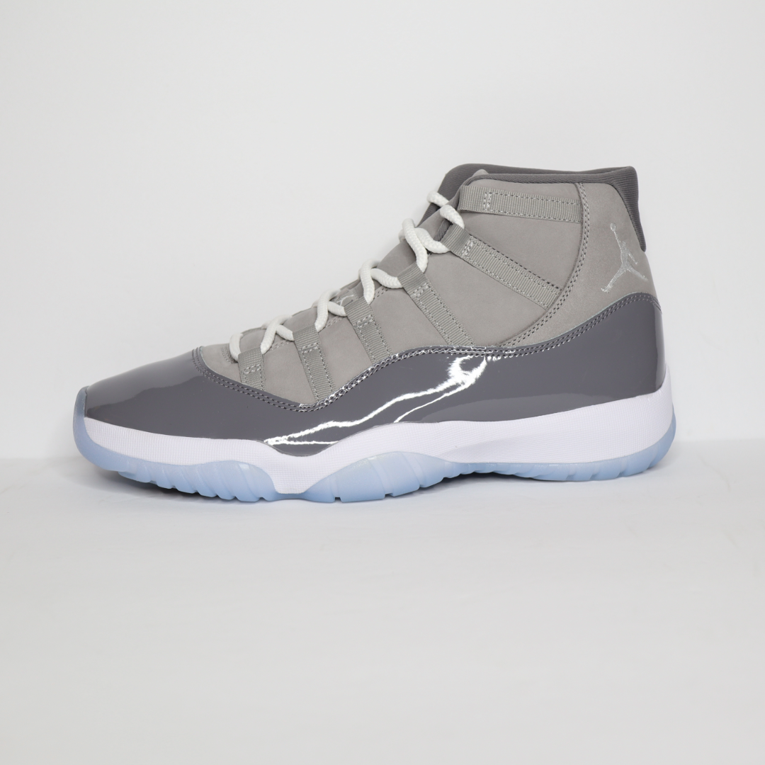 Jordan 11 Retro Cool Grey Sz 12