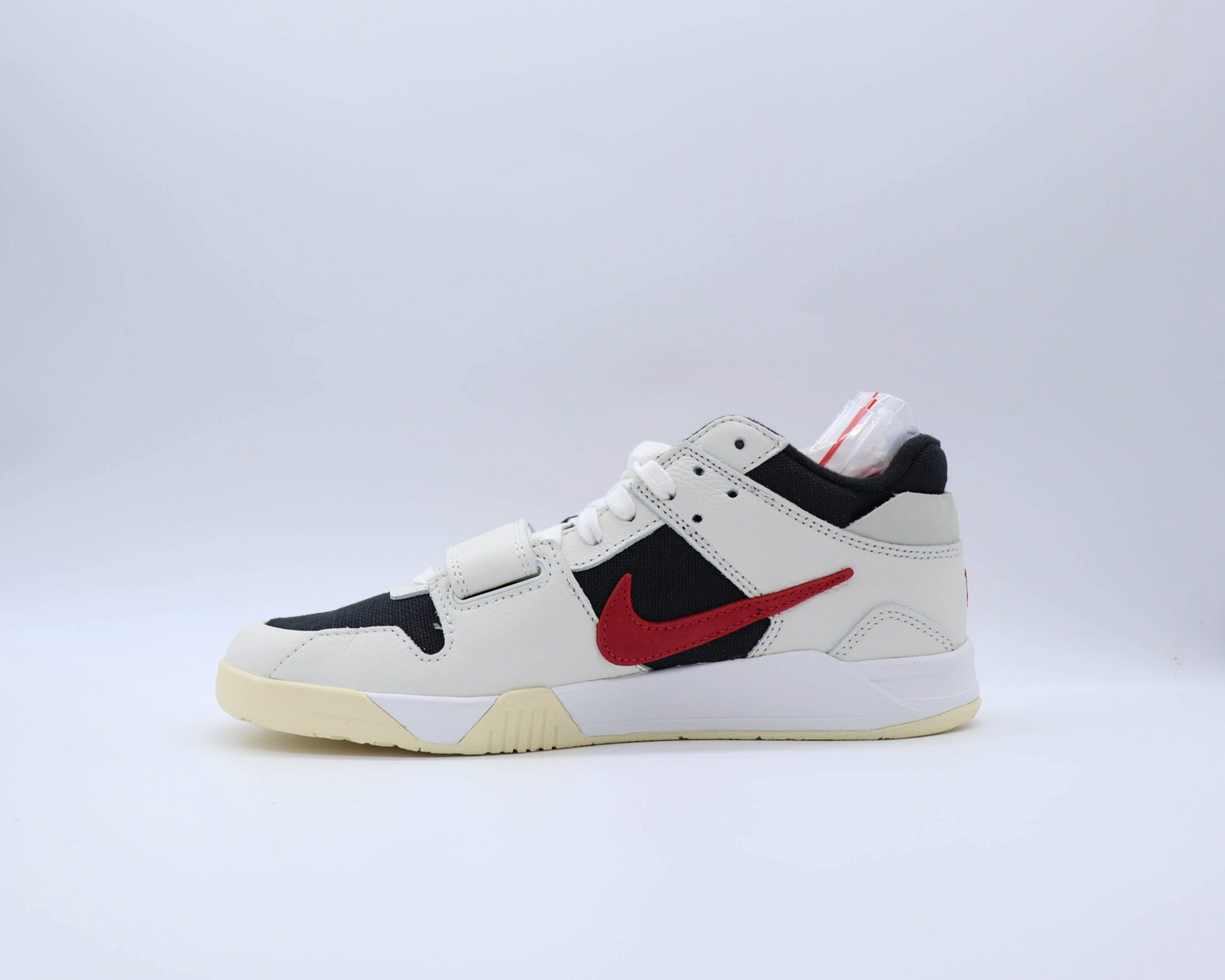 Travis Scott Jumpman University Red Sz 9.5