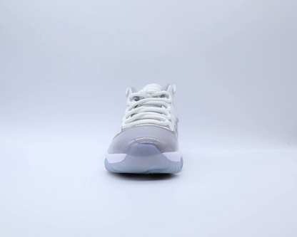 Jordan 11 Low Cement Grey Sz 8