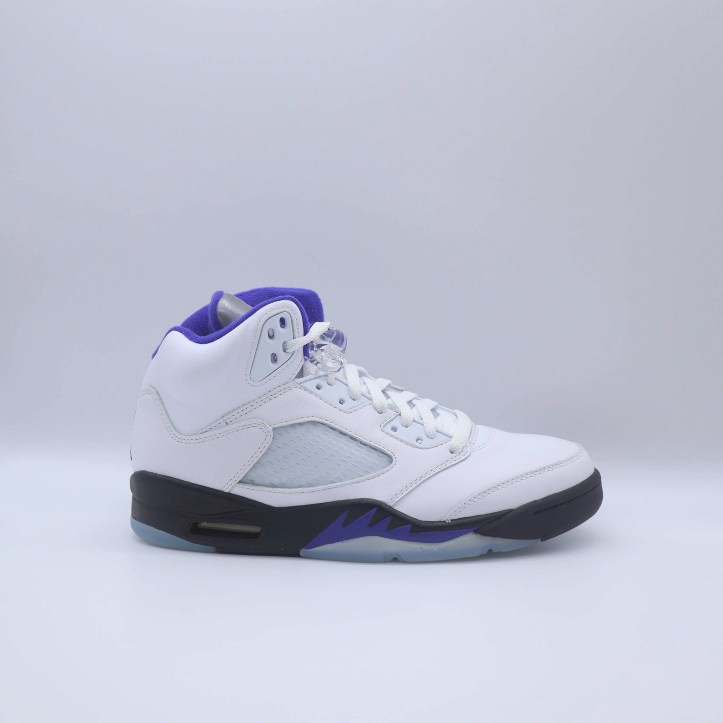 Jordan 5 Dark Concord Sz 7.5