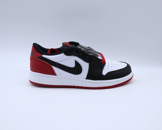 Jordan 1 Low Black Toe Sz 6.5y (GS)