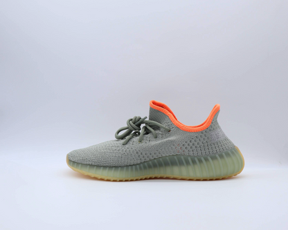 Yeezy 350 Desert Sage Sz 9.5