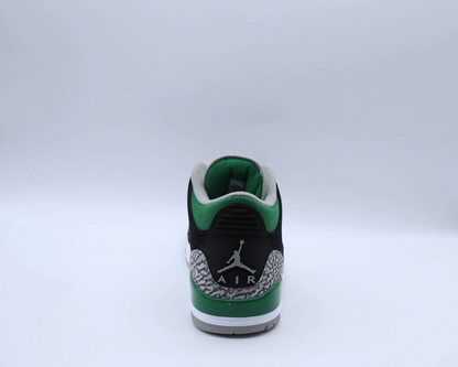 Jordan 3 Pine Green Sz 8.5