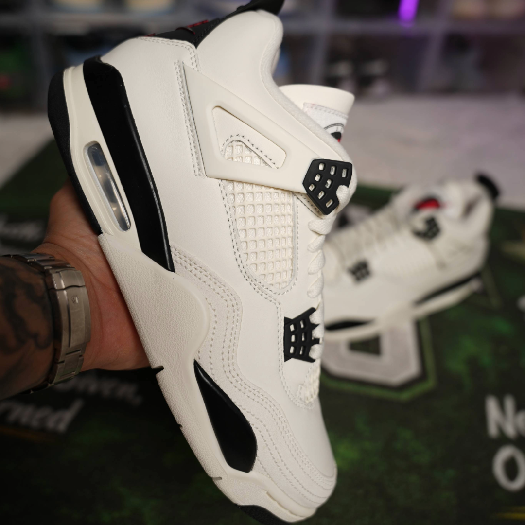 Jordan 4 Flight Club Sz 11