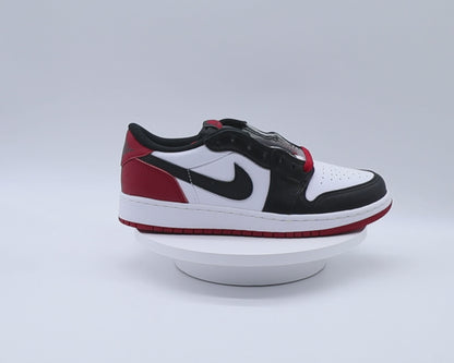 Jordan 1 Low Black Toe Sz 5y (GS)